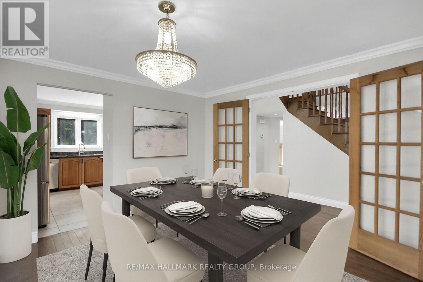 1662 Hunters Run Drive, Ottawa, Ontario  K1C 2H3 - Photo 12 - X12449593