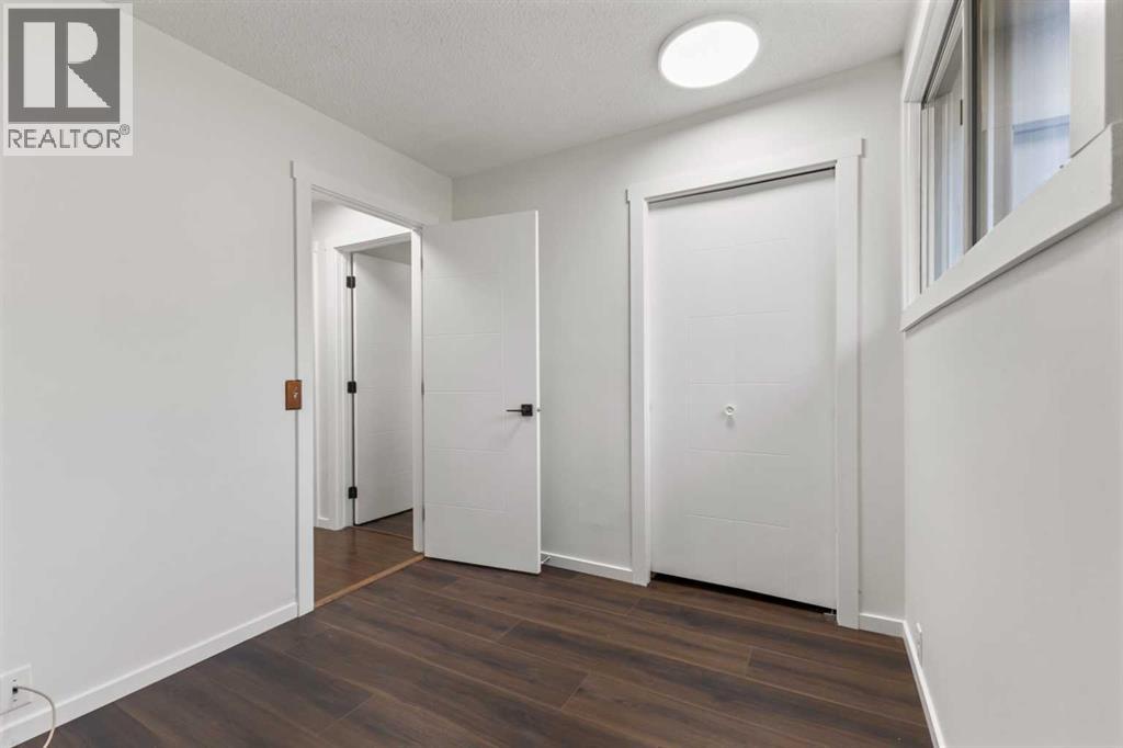 3217 Doverthorn Road Se, Calgary, Alberta  T2B 2G9 - Photo 19 - A2257349
