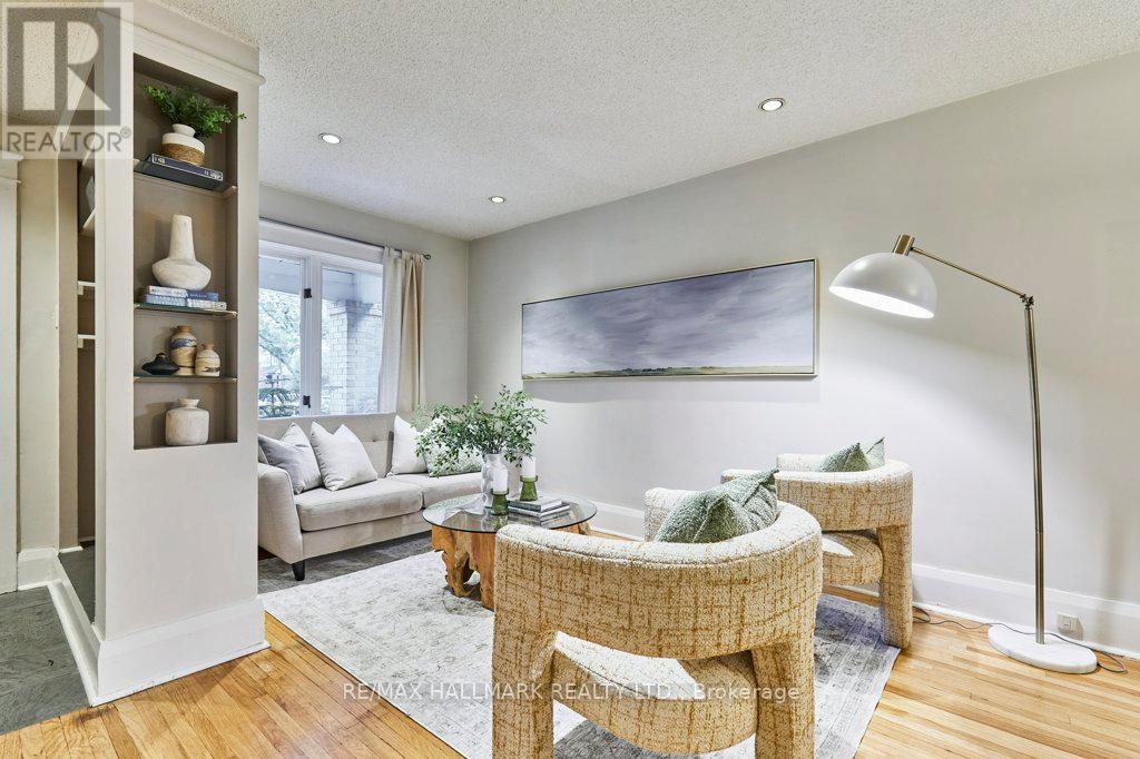 437 Davisville Avenue, Toronto, Ontario  M4S 1H7 - Photo 2 - C12451131