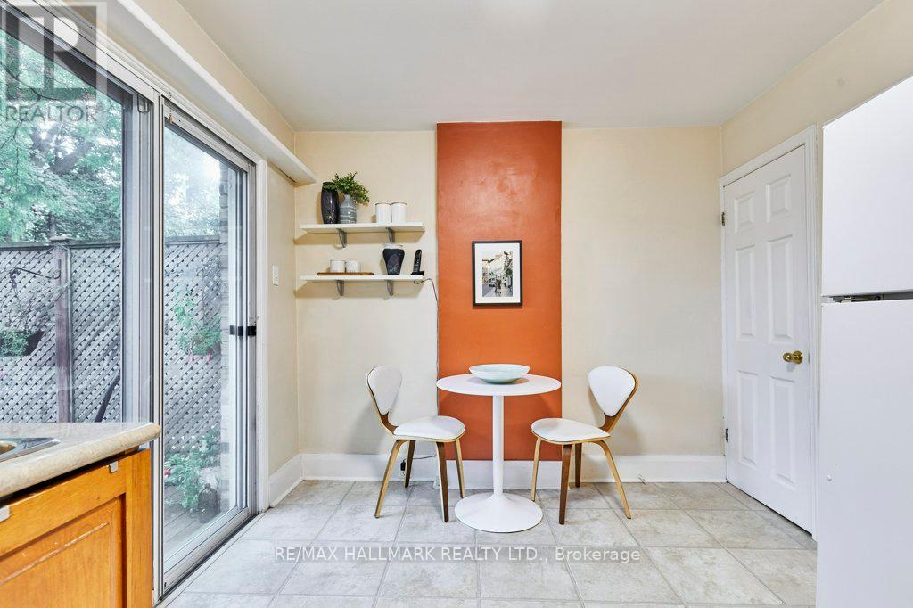 437 Davisville Avenue, Toronto, Ontario  M4S 1H7 - Photo 10 - C12451131