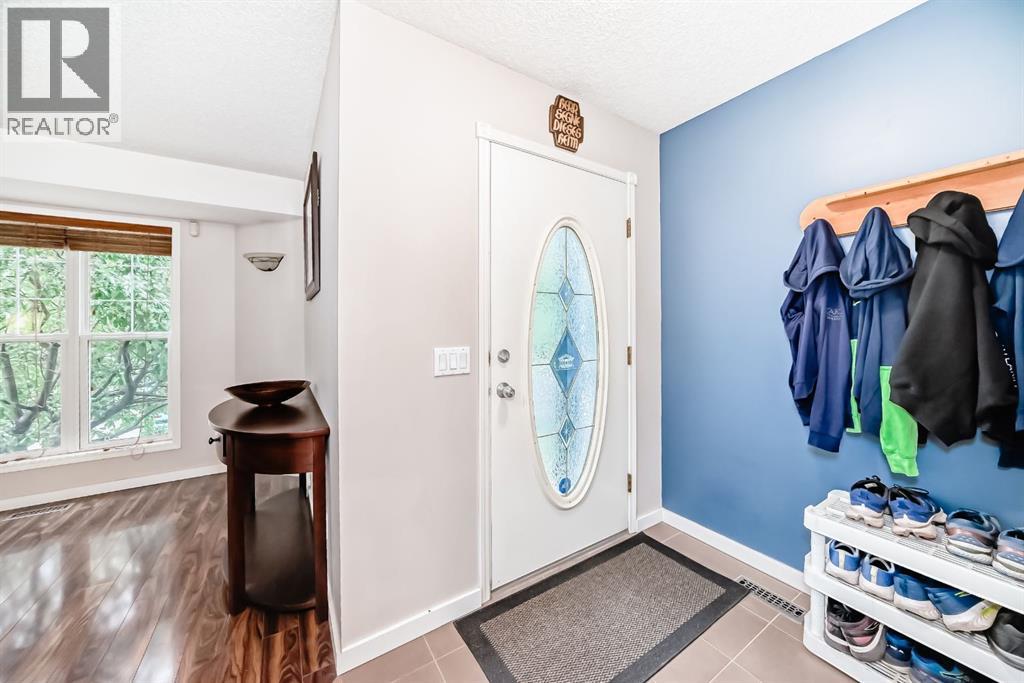 9747 Harvest Hills Link Ne, Calgary, Alberta  T5T 5T5 - Photo 3 - A2261194