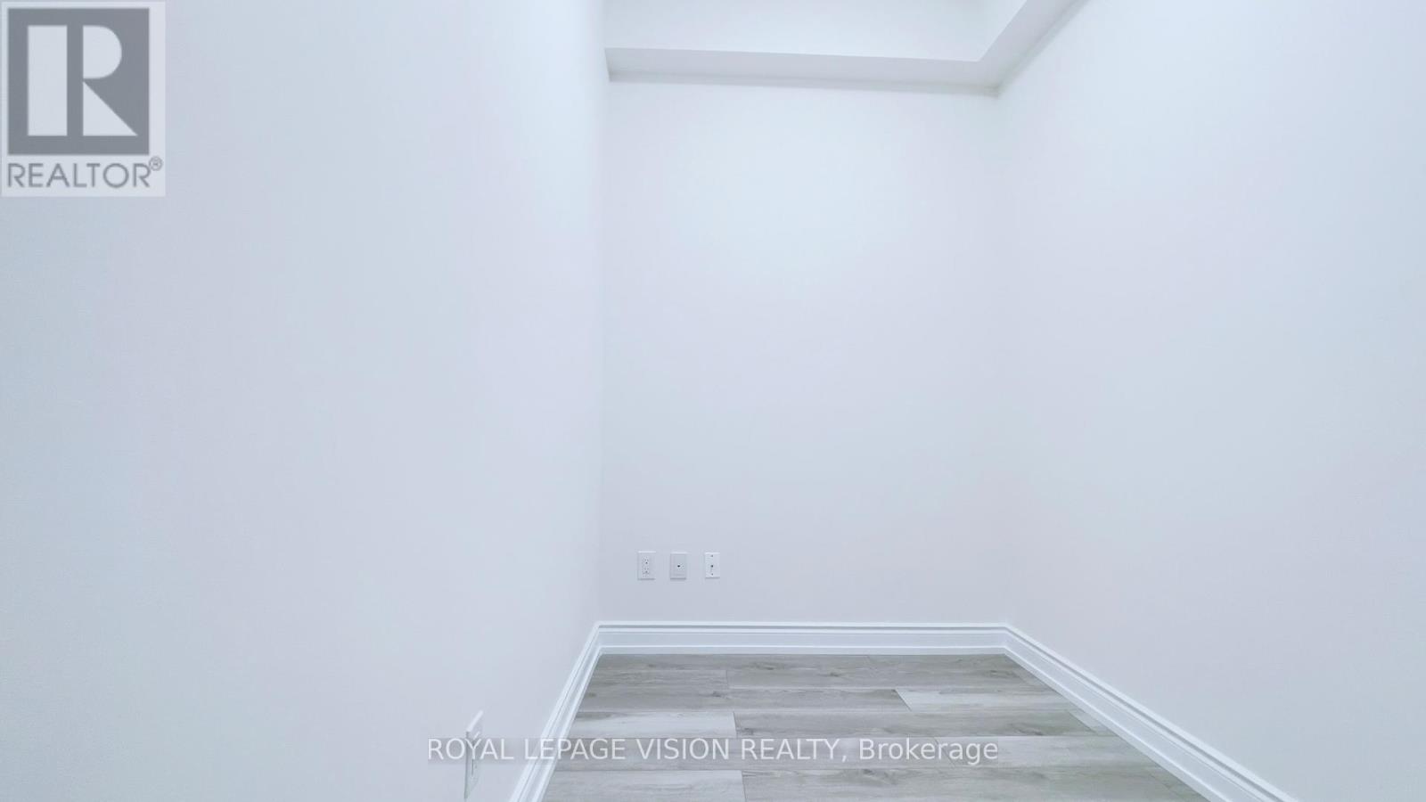 315 - 8763 Bayview Avenue, Richmond Hill, Ontario  L4B 3V1 - Photo 8 - N12451449