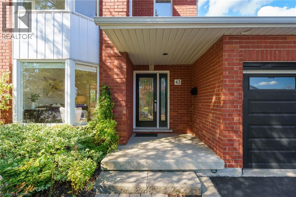 43 Glenayr Street, Hamilton, Ontario  L9C 7J2 - Photo 3 - 40777484