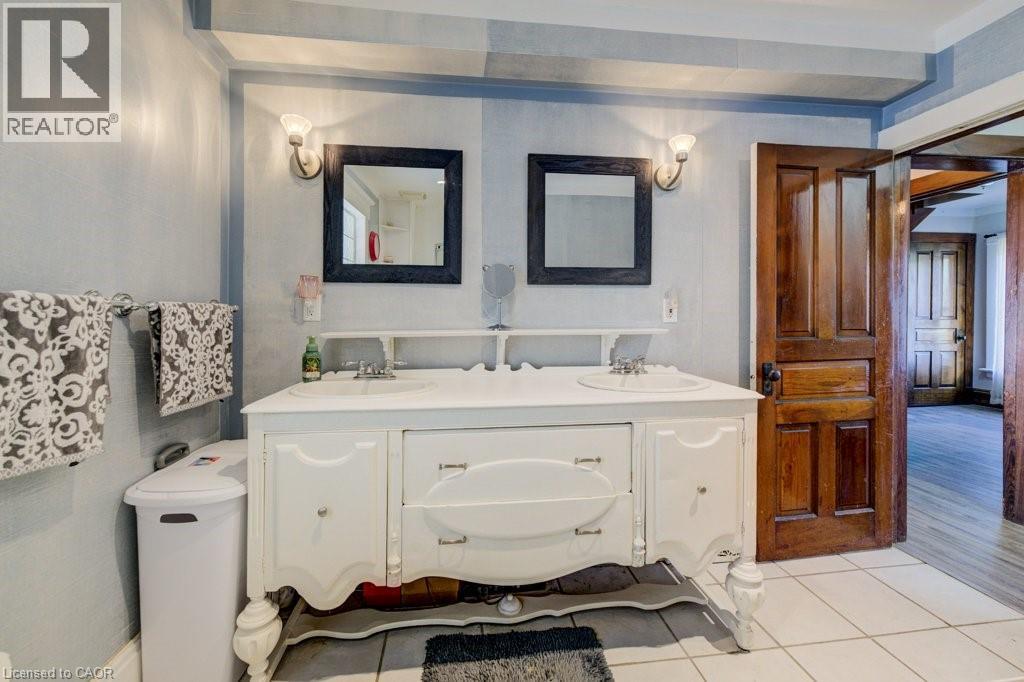 207 Hedley Street, Cambridge, Ontario  N3H 3X9 - Photo 13 - 40770828