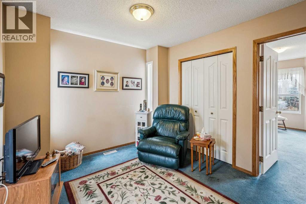 219 Mt Douglas Manor Se, Calgary, Alberta  T2Z 3C8 - Photo 16 - A2226255