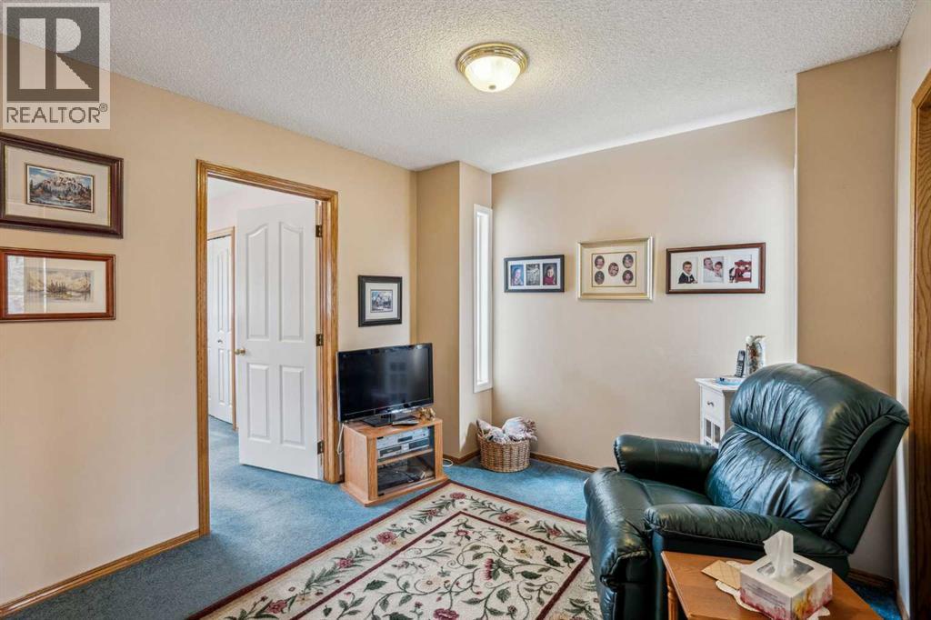 219 Mt Douglas Manor Se, Calgary, Alberta  T2Z 3C8 - Photo 15 - A2226255