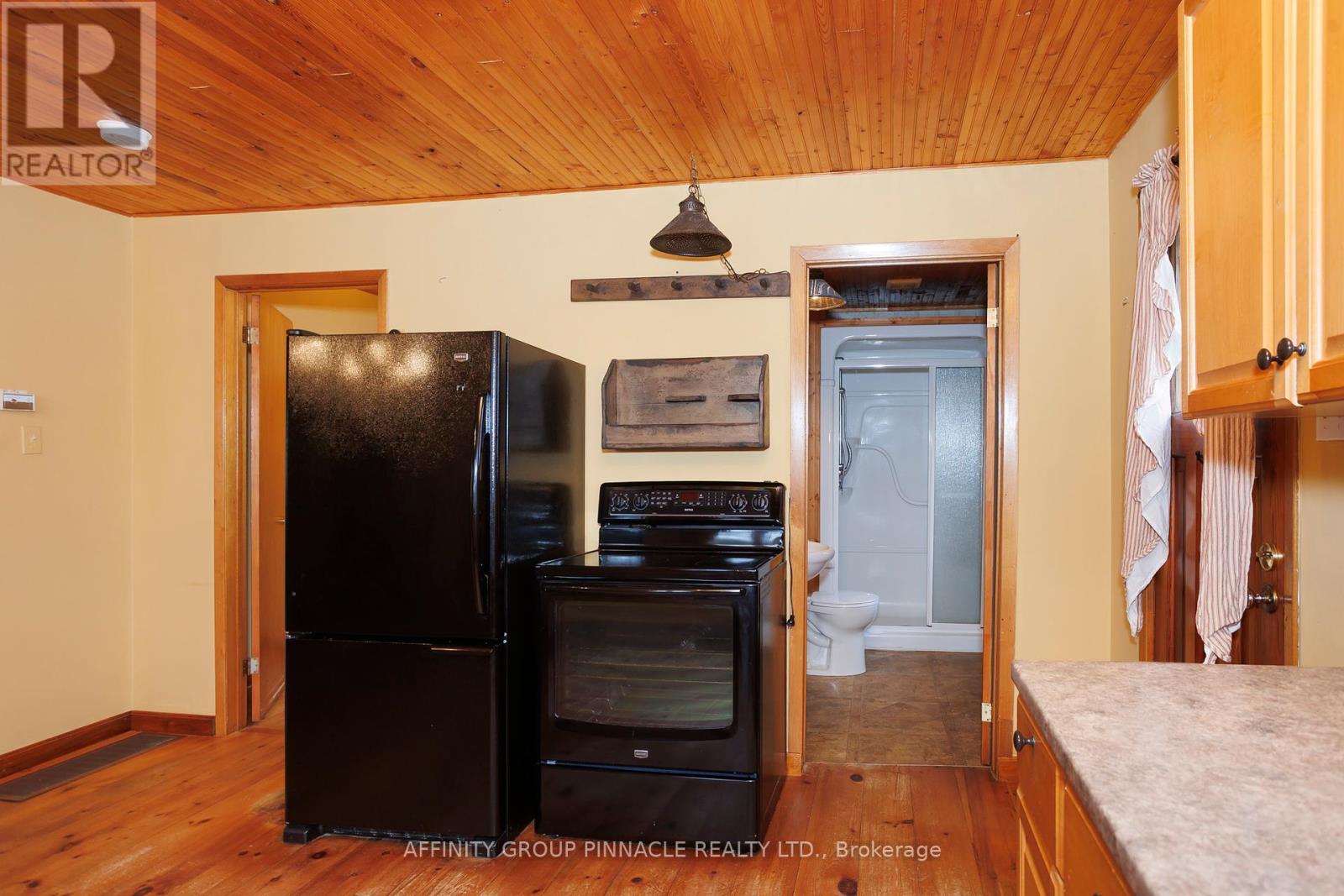 1879 Victoria Road, Kawartha Lakes, Ontario  K0M 2B0 - Photo 20 - X12451703