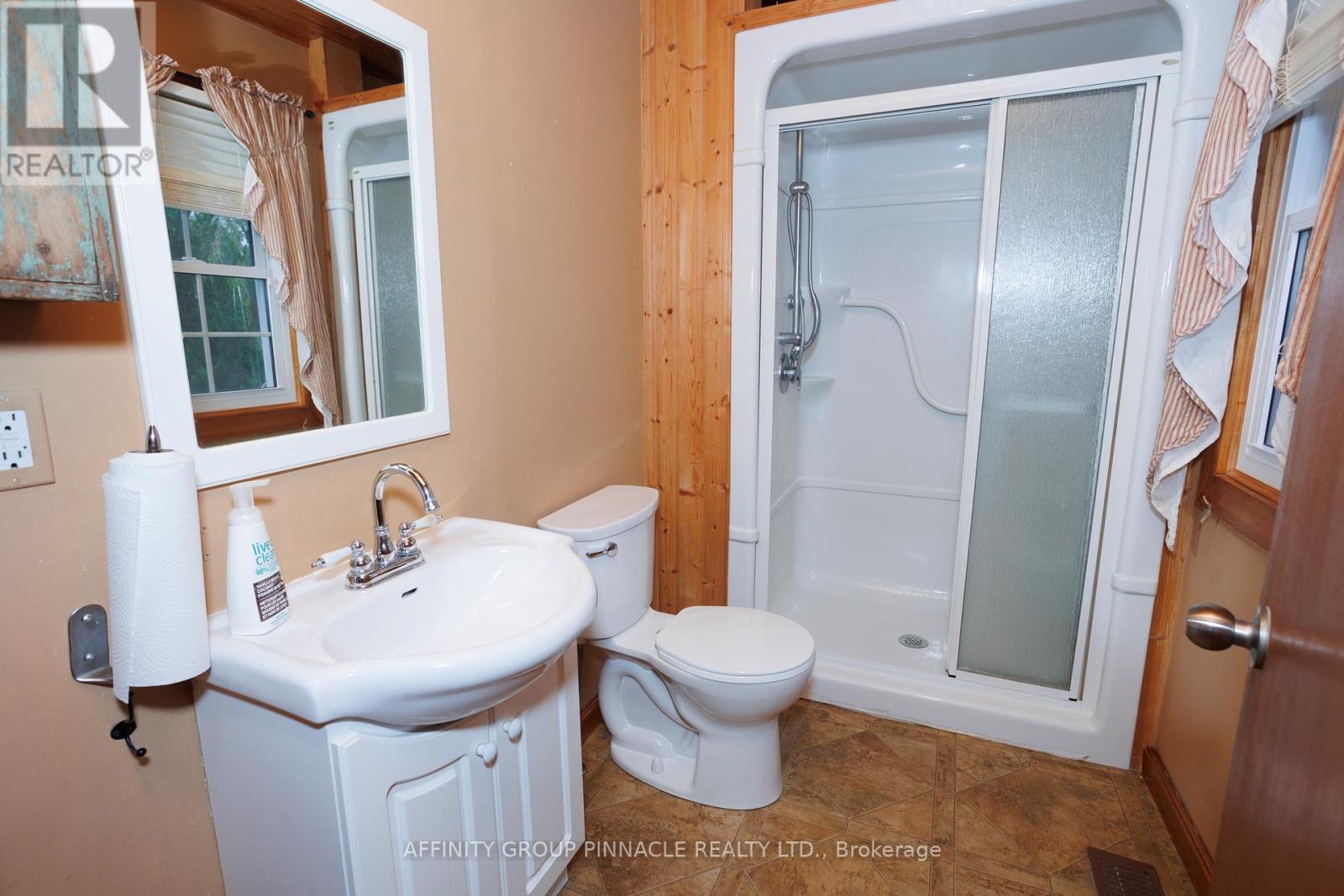 1879 Victoria Road, Kawartha Lakes, Ontario  K0M 2B0 - Photo 21 - X12451703