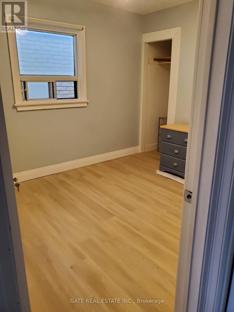 27 Lambton Avenue, Toronto, Ontario  M6N 2S2 - Photo 7 - W12447360
