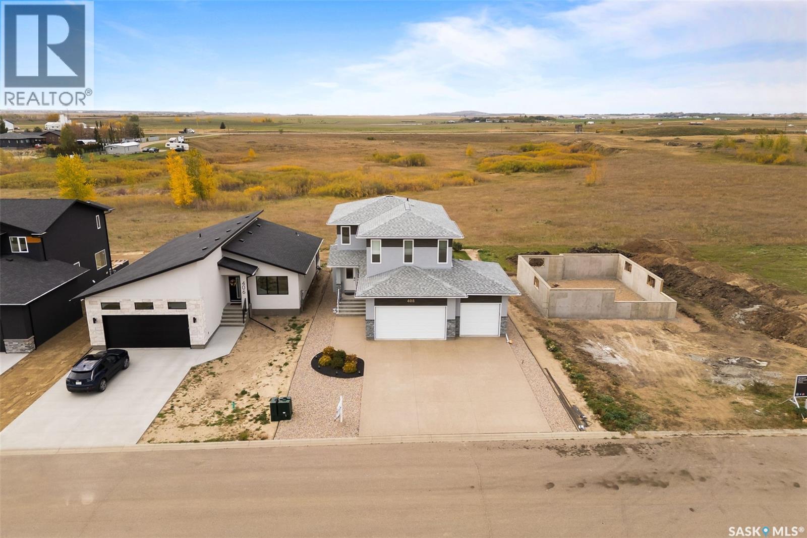408 Hillside Drive, Pilot Butte, Saskatchewan  S0G 3Z0 - Photo 2 - SK019921
