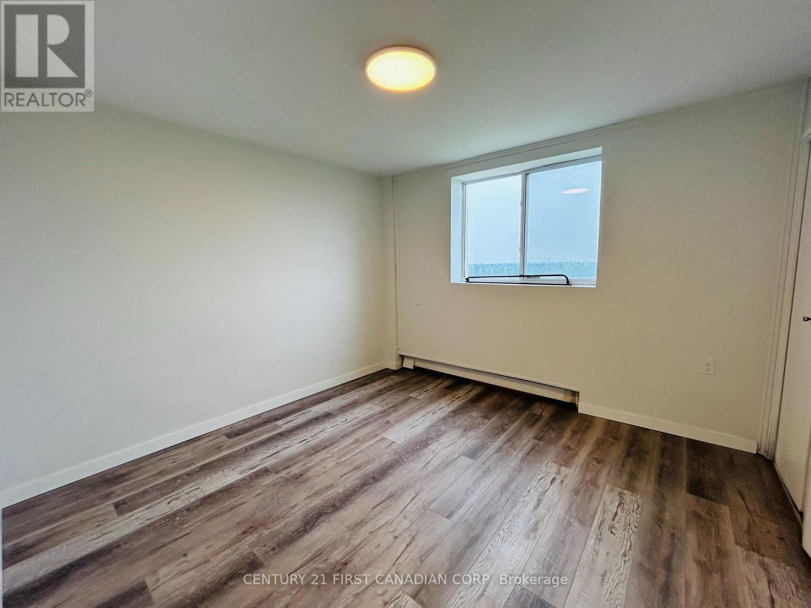 802 - 573 Mornington Avenue, London East, Ontario  N5Y 4T9 - Photo 10 - X12451725