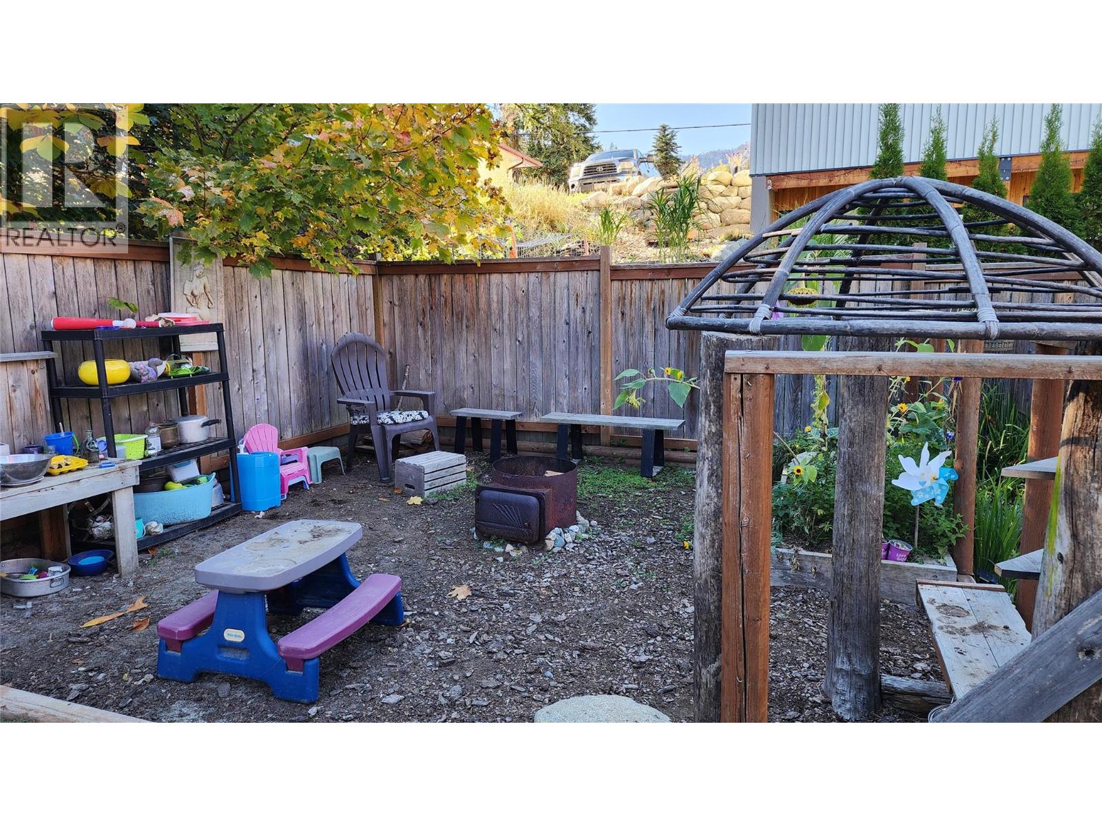 1731 Cook Avenue, Rossland, British Columbia  V0G 1Y0 - Photo 31 - 10365188