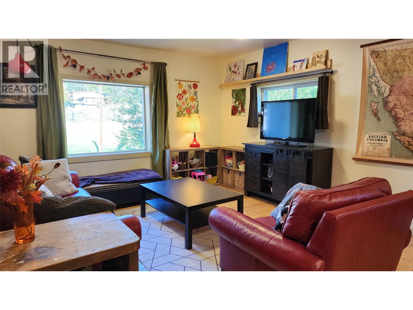 1731 Cook Avenue, Rossland, British Columbia  V0G 1Y0 - Photo 4 - 10365188