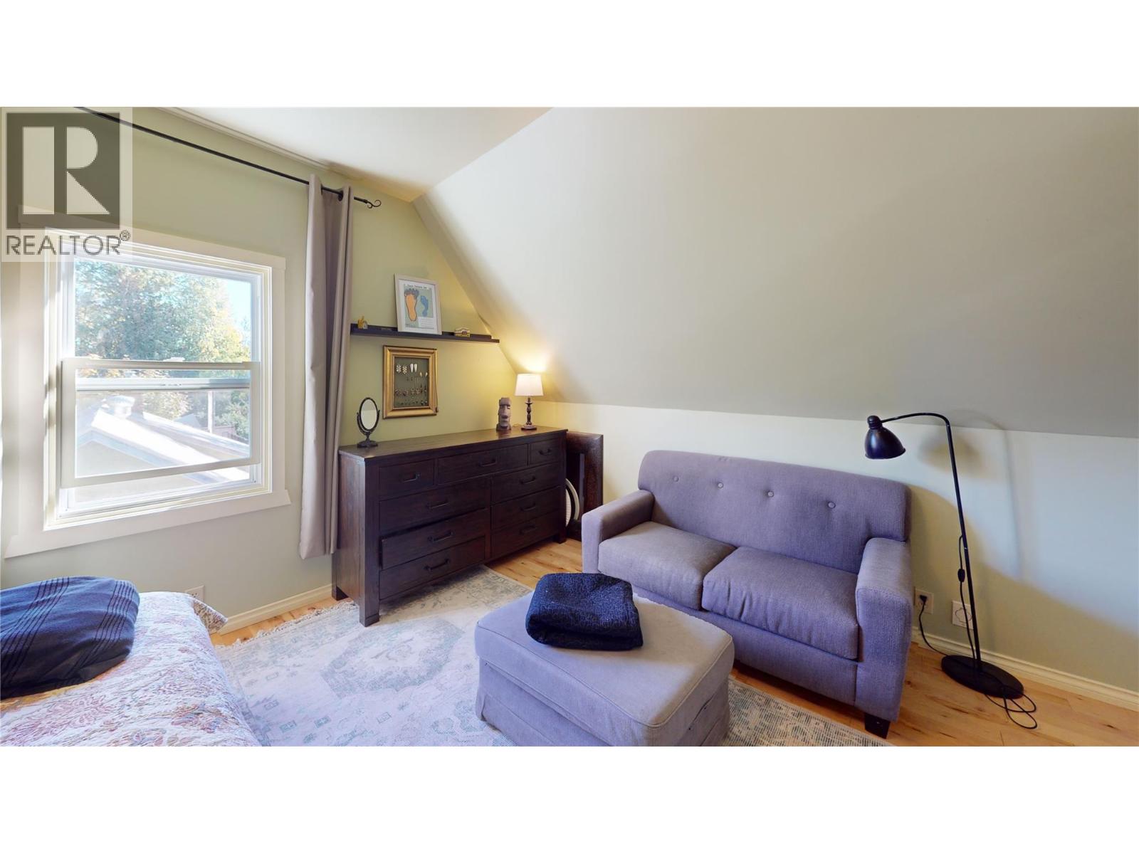 1731 Cook Avenue, Rossland, British Columbia  V0G 1Y0 - Photo 13 - 10365188