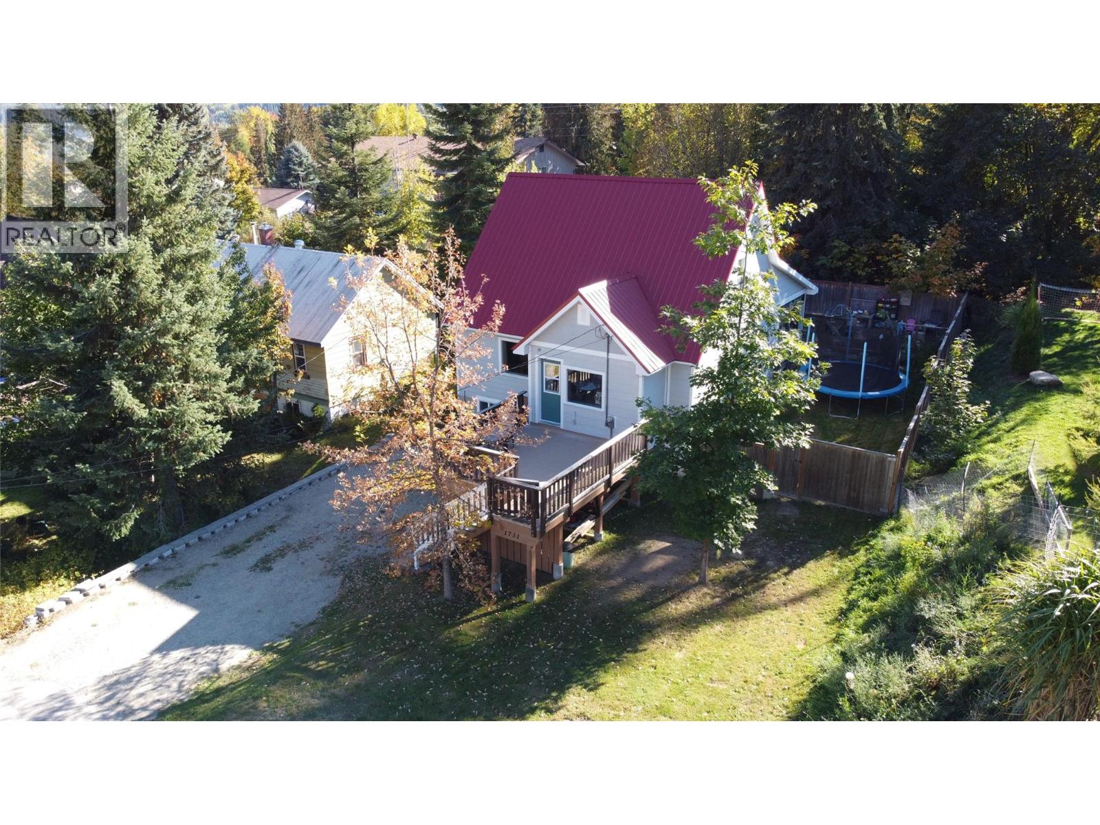 1731 Cook Avenue, Rossland, British Columbia  V0G 1Y0 - Photo 39 - 10365188