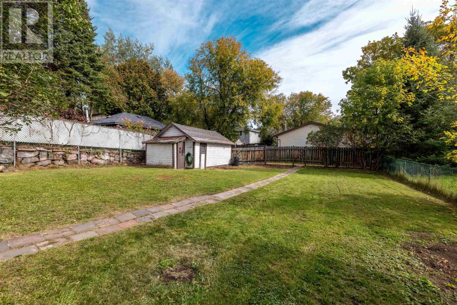 279 Rupert Street, Thunder Bay, Ontario  P7B 3X6 - Photo 32 - TB253129