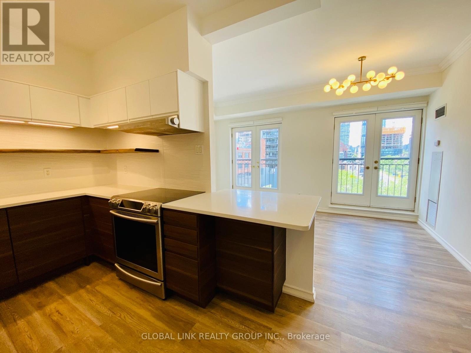 607 - 120 Lombard Street, Toronto, Ontario  M5C 3H5 - Photo 1 - C12451534