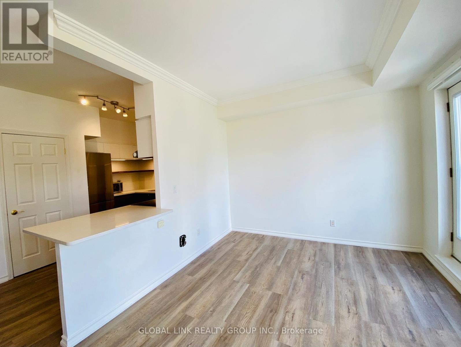 607 - 120 Lombard Street, Toronto, Ontario  M5C 3H5 - Photo 8 - C12451534