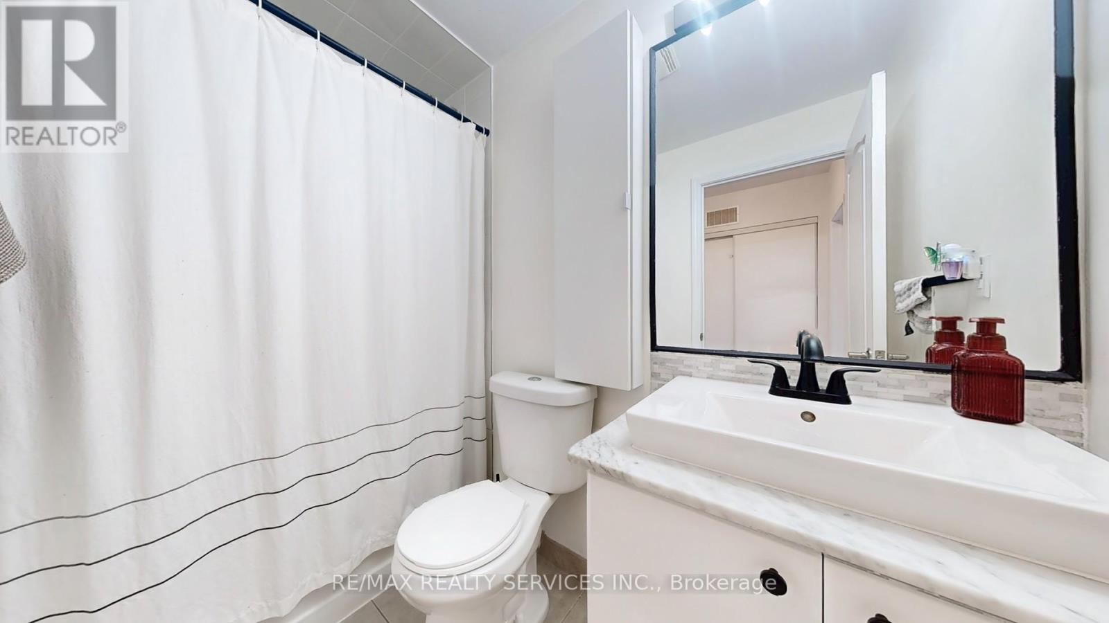 218 - 17 Coneflower Crescent, Toronto, Ontario  M2R 0A5 - Photo 21 - C12451559