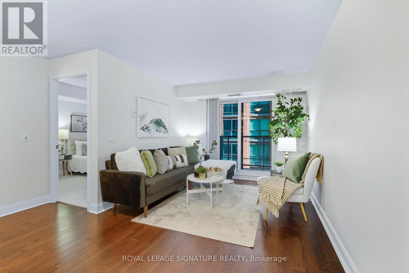801 - 1 Scott Street, Toronto (Waterfront Communities), Ontario  M5V 1A1 - Photo 10 - C12451562