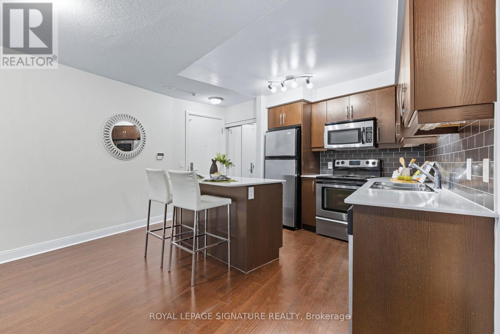 801 - 1 Scott Street, Toronto (Waterfront Communities), Ontario  M5V 1A1 - Photo 17 - C12451562