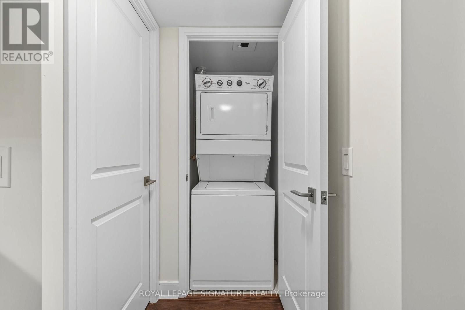 801 - 1 Scott Street, Toronto (Waterfront Communities), Ontario  M5V 1A1 - Photo 34 - C12451562