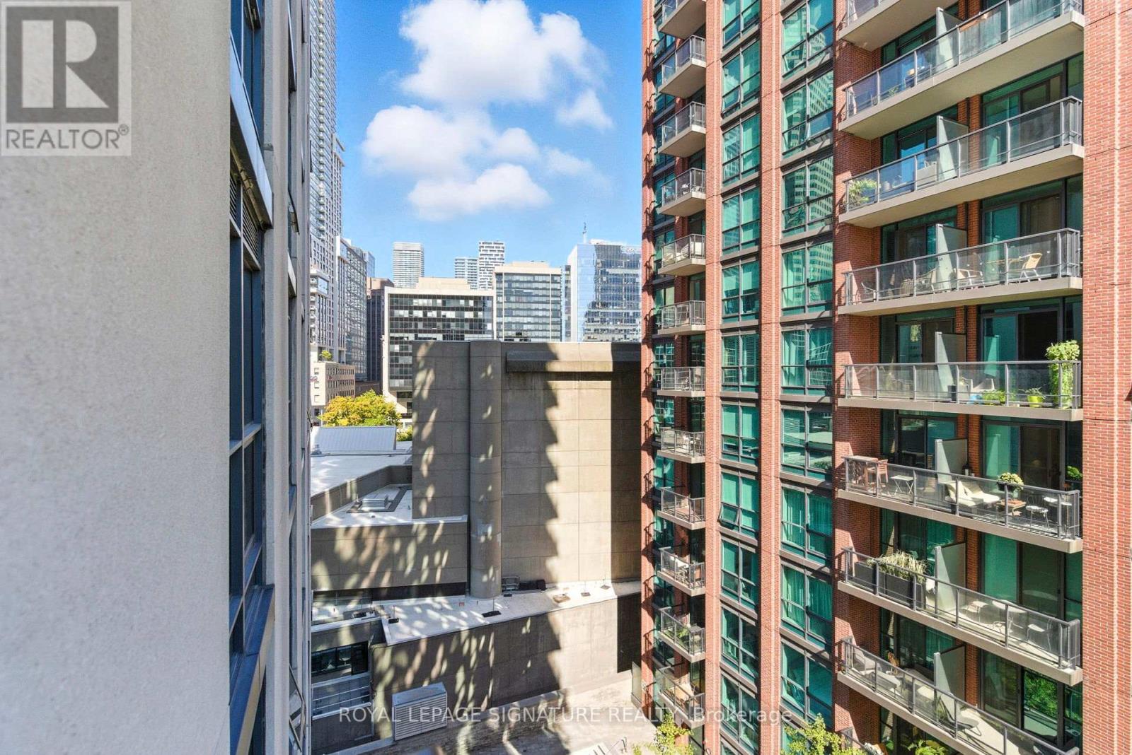 801 - 1 Scott Street, Toronto (Waterfront Communities), Ontario  M5V 1A1 - Photo 37 - C12451562