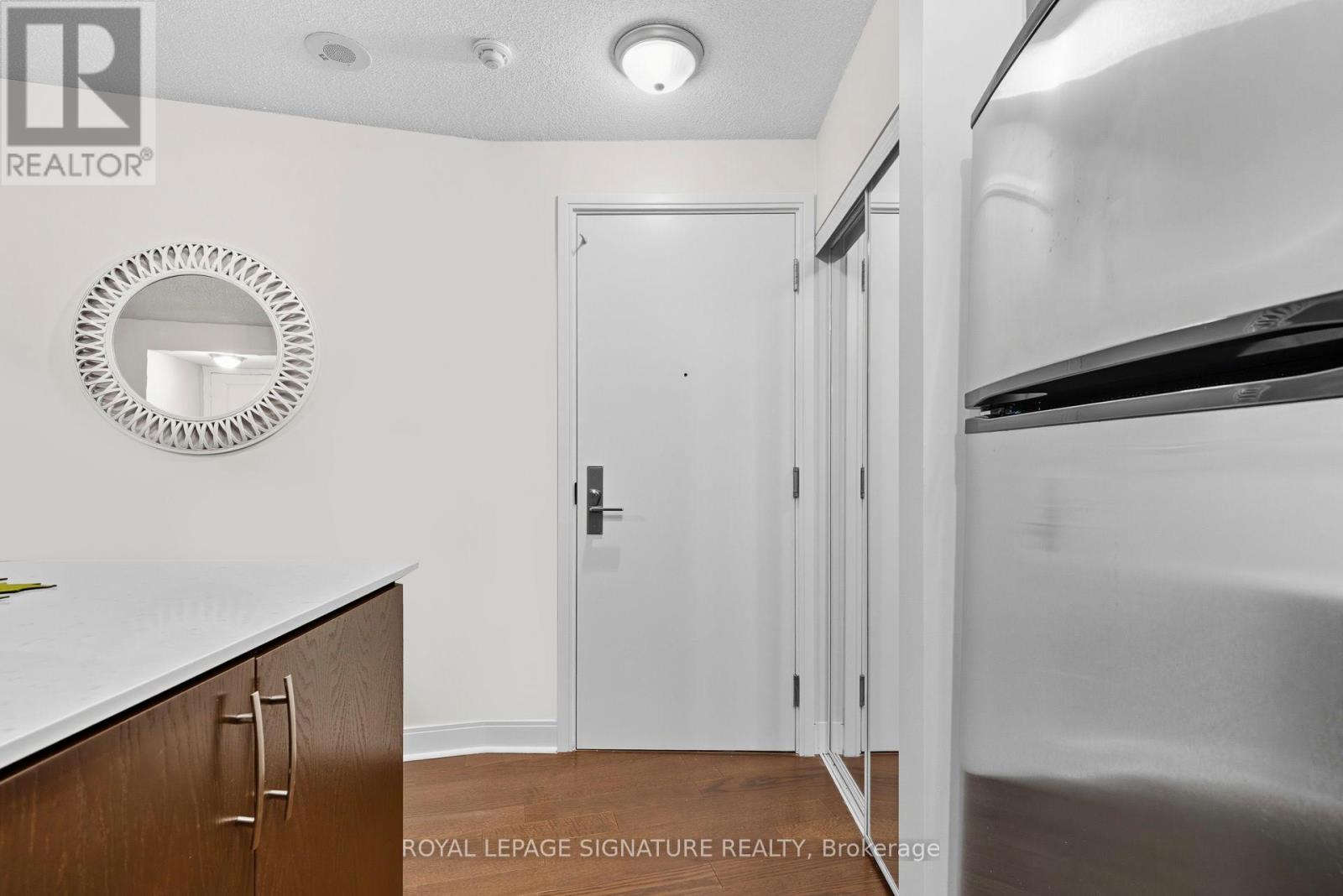 801 - 1 Scott Street, Toronto (Waterfront Communities), Ontario  M5V 1A1 - Photo 7 - C12451562
