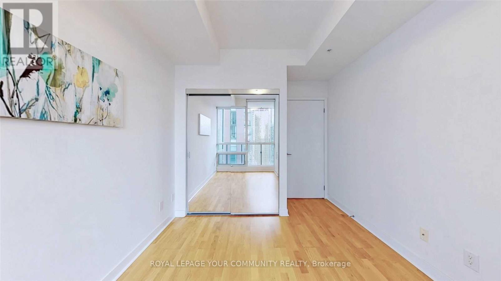 2906 - 295 Adelaide Street W, Toronto, Ontario  M5V 0L4 - Photo 26 - C12451593