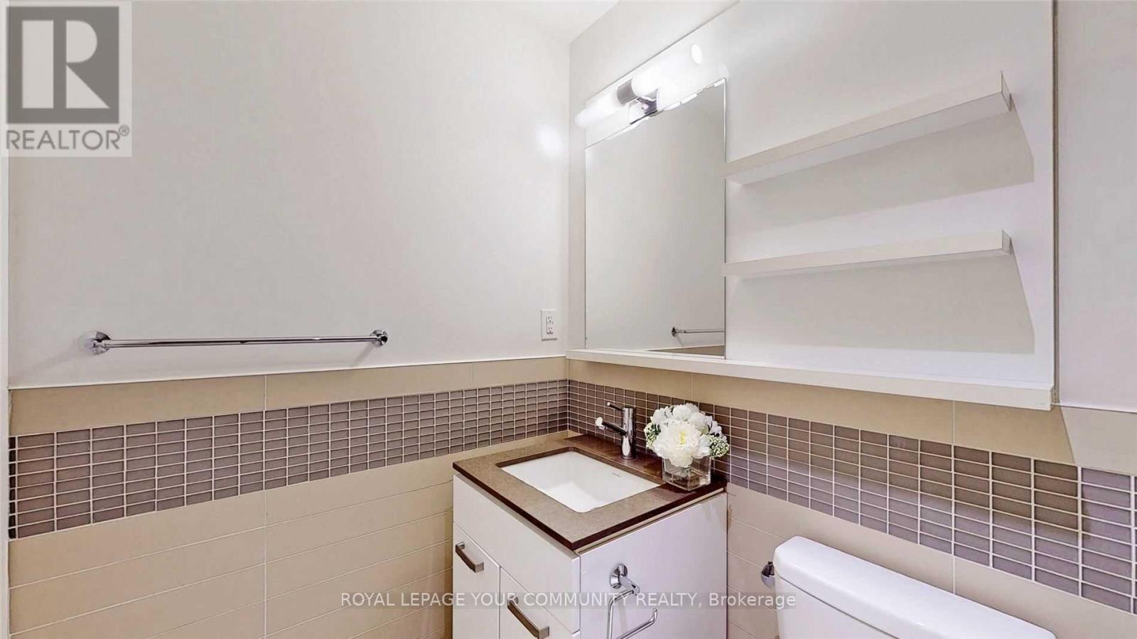 2906 - 295 Adelaide Street W, Toronto, Ontario  M5V 0L4 - Photo 28 - C12451593