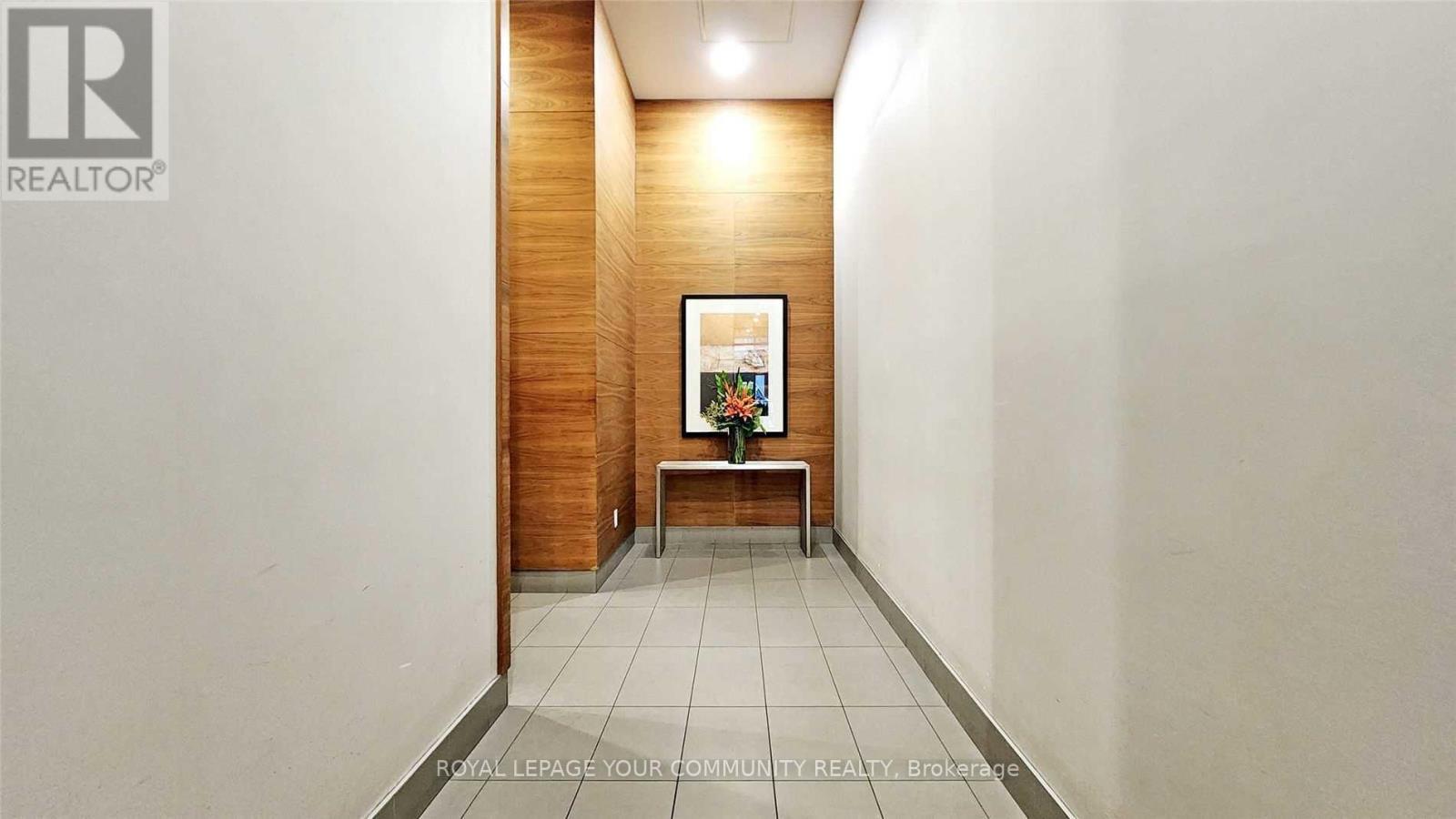 2906 - 295 Adelaide Street W, Toronto, Ontario  M5V 0L4 - Photo 7 - C12451593