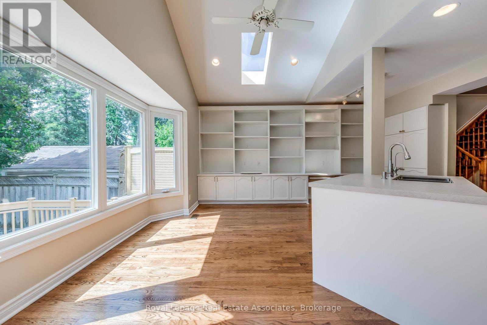 123 Melrose Avenue, Toronto, Ontario  M5M 1Y8 - Photo 22 - C12451630