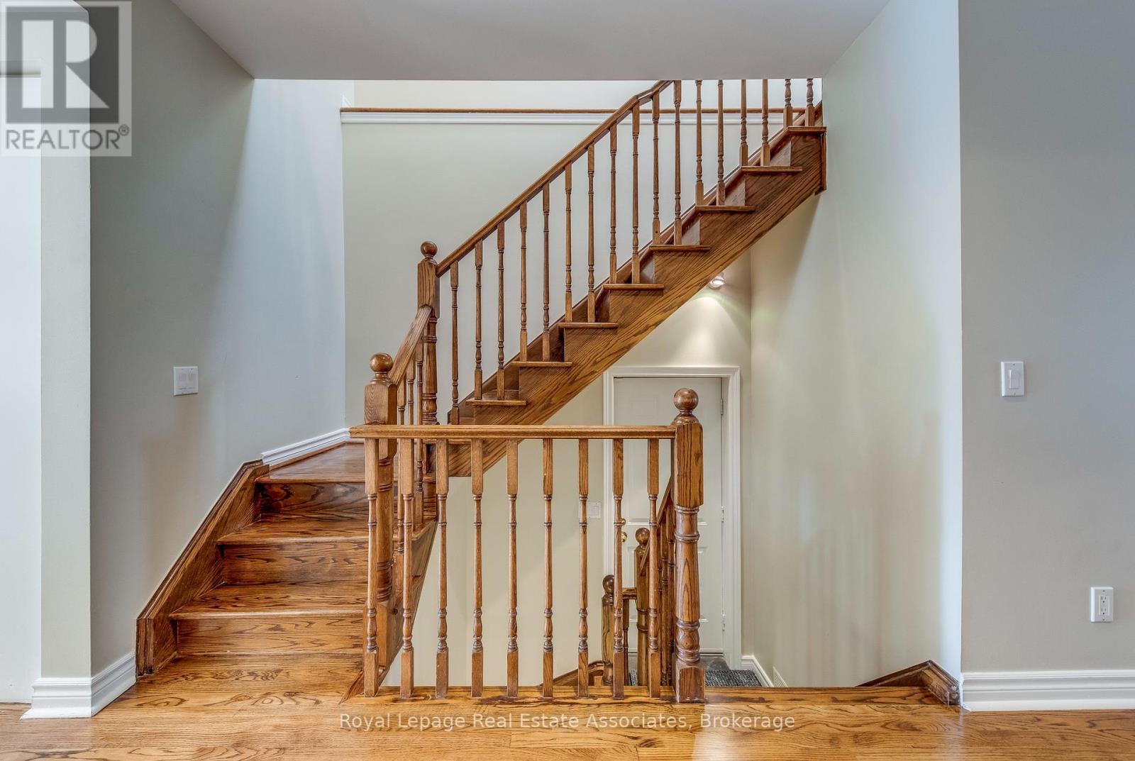 123 Melrose Avenue, Toronto, Ontario  M5M 1Y8 - Photo 25 - C12451630