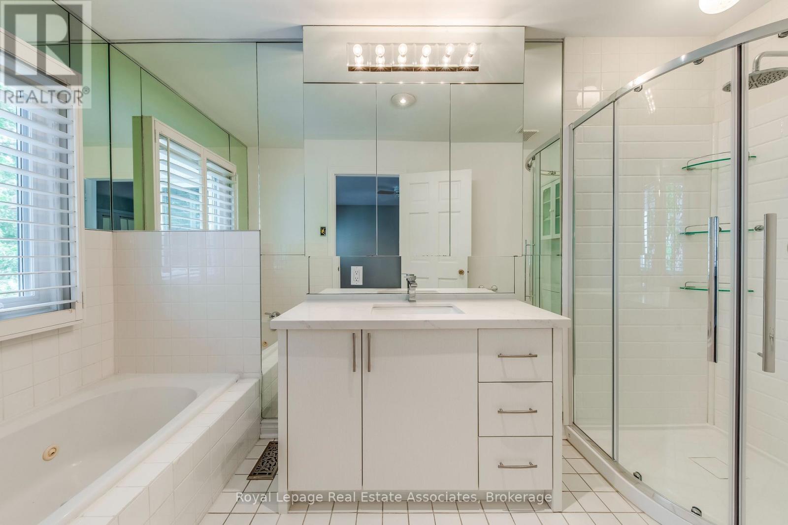 123 Melrose Avenue, Toronto, Ontario  M5M 1Y8 - Photo 30 - C12451630