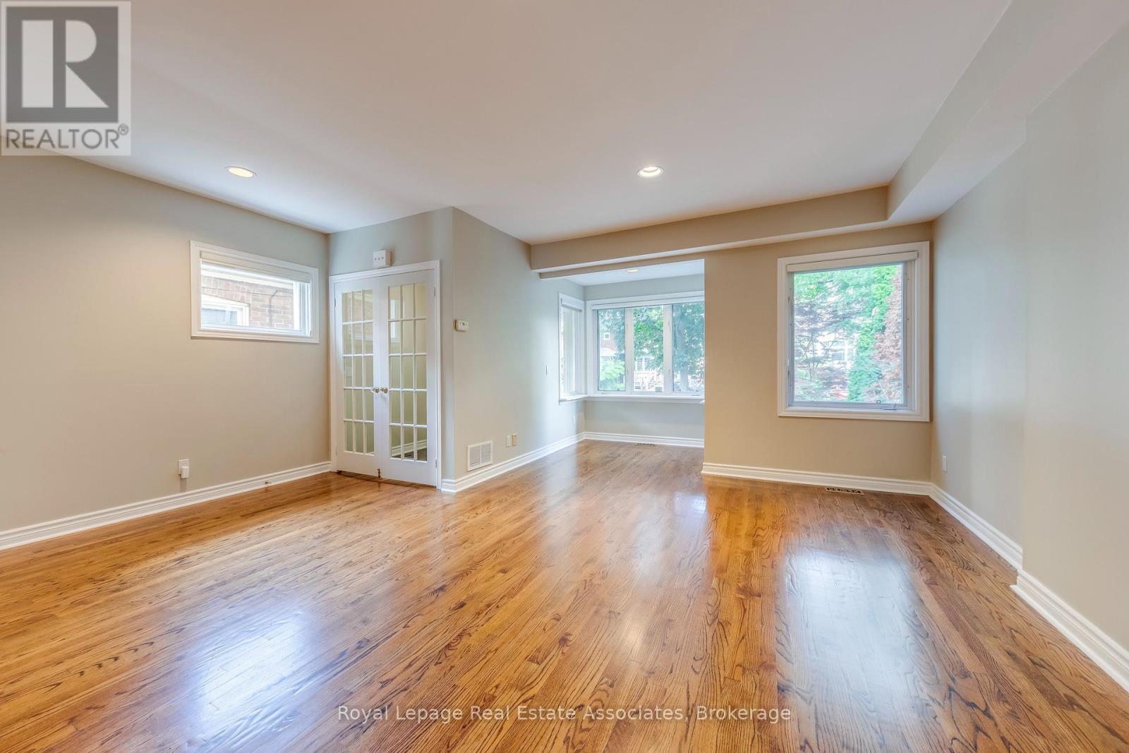 123 Melrose Avenue, Toronto, Ontario  M5M 1Y8 - Photo 6 - C12451630