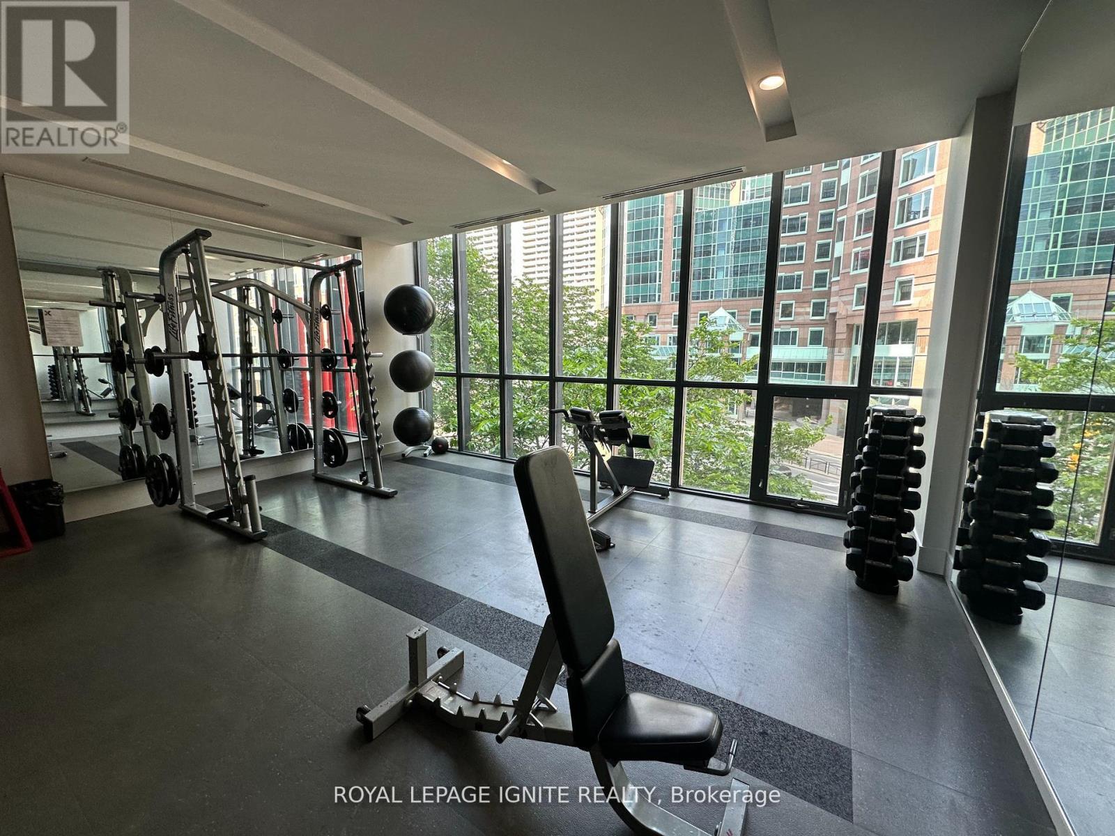 1809 - 110 Charles Street E, Toronto, Ontario  M4Y 1T5 - Photo 22 - C12451640