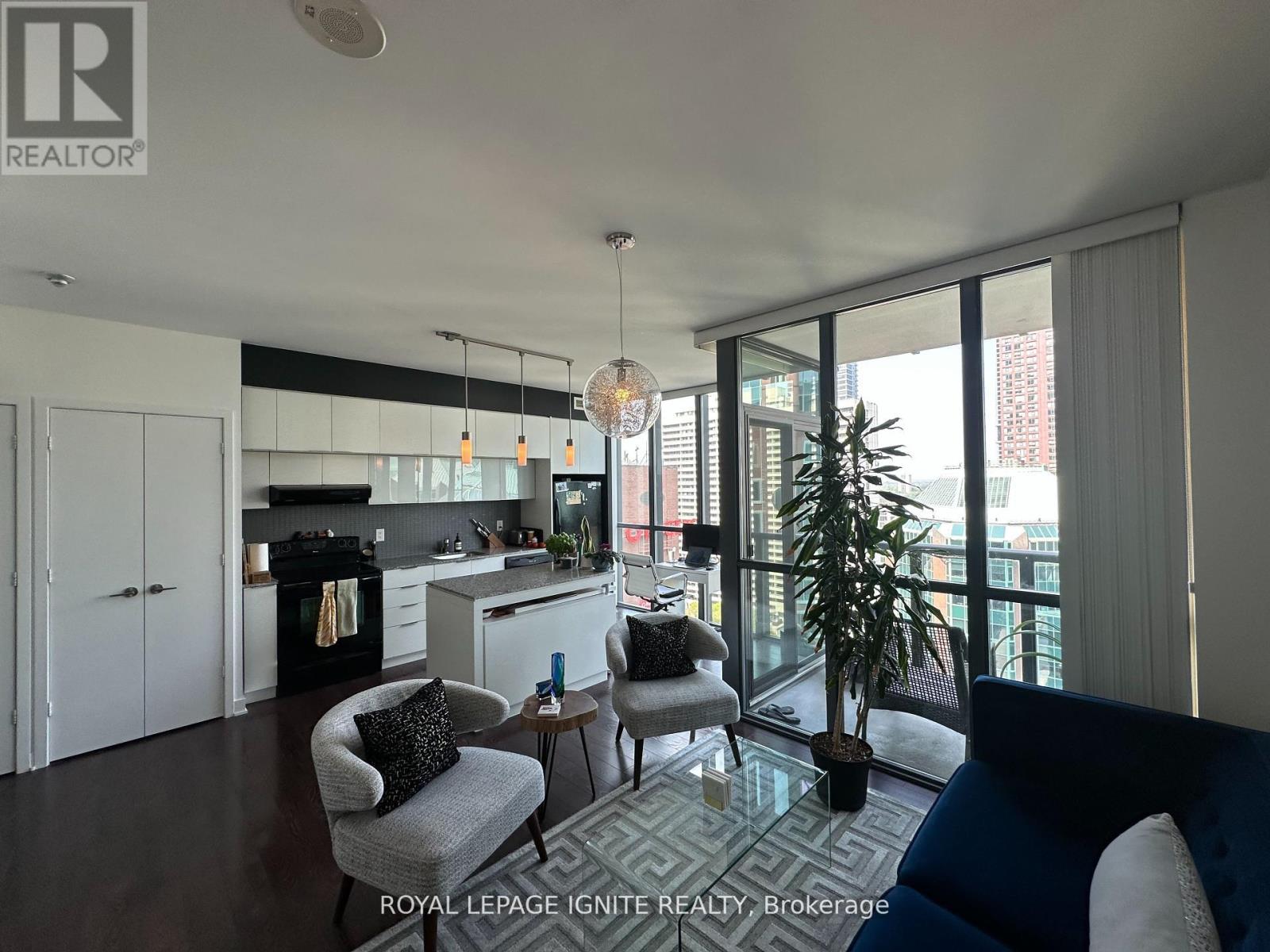 1809 - 110 Charles Street E, Toronto, Ontario  M4Y 1T5 - Photo 27 - C12451640