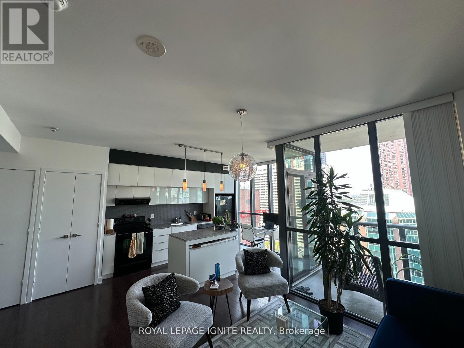 1809 - 110 Charles Street E, Toronto, Ontario  M4Y 1T5 - Photo 28 - C12451640