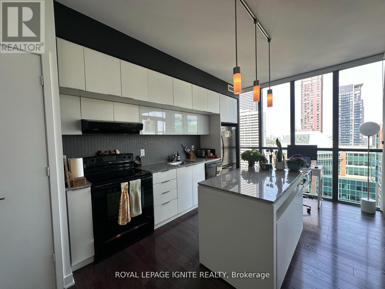 1809 - 110 Charles Street E, Toronto, Ontario  M4Y 1T5 - Photo 29 - C12451640