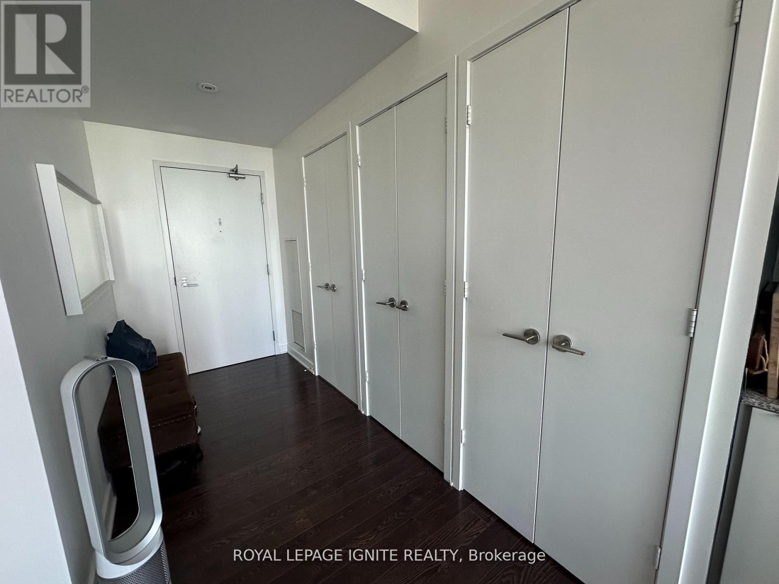 1809 - 110 Charles Street E, Toronto, Ontario  M4Y 1T5 - Photo 37 - C12451640