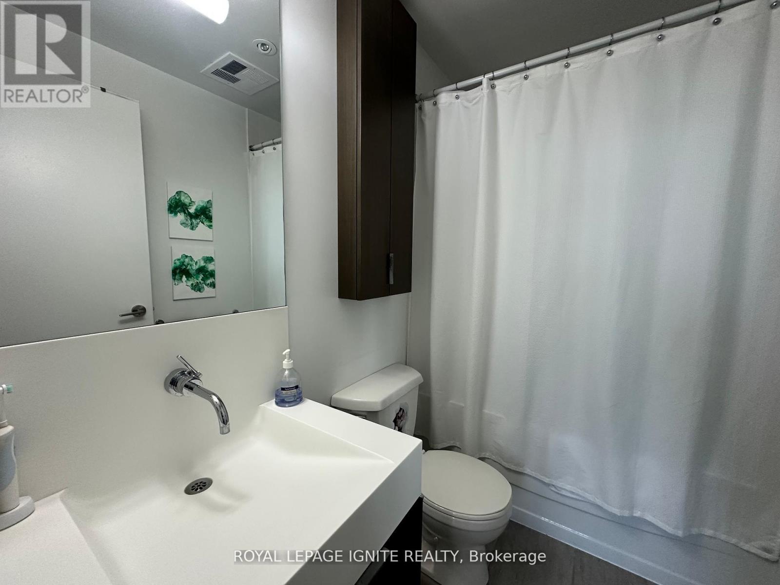 1809 - 110 Charles Street E, Toronto, Ontario  M4Y 1T5 - Photo 38 - C12451640