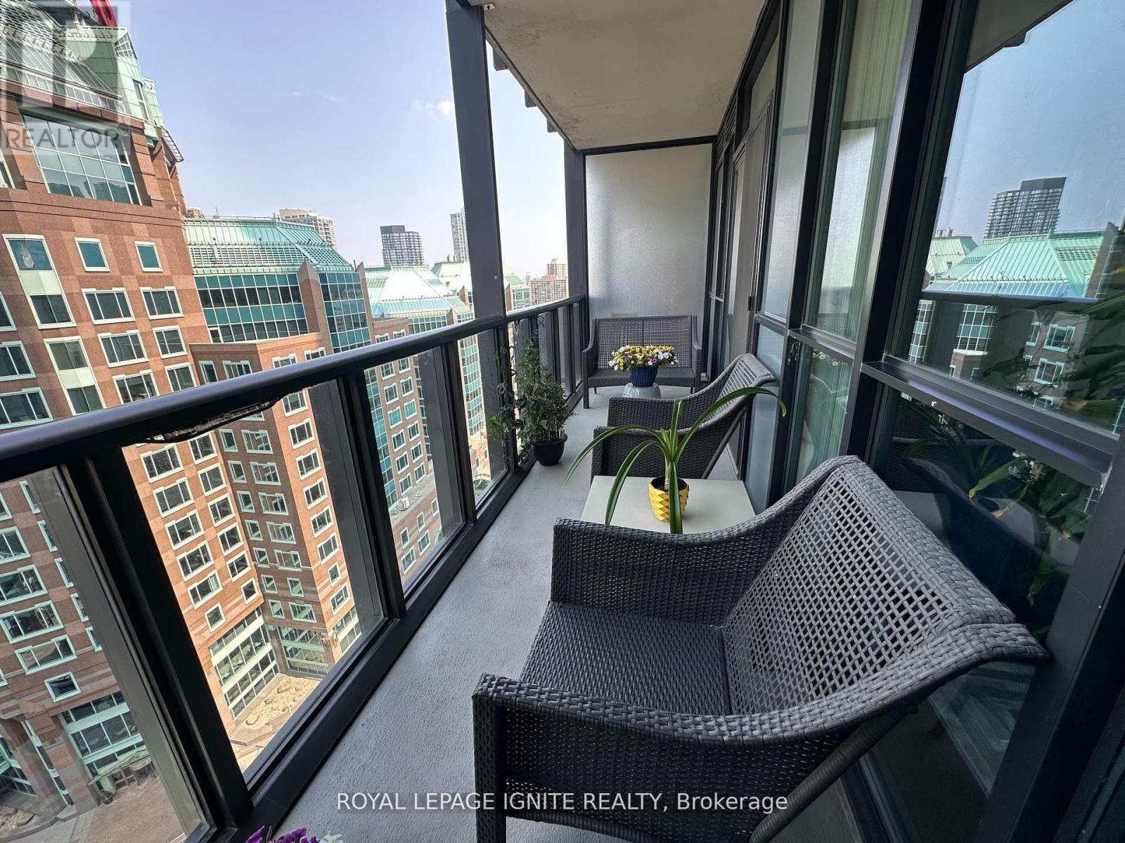 1809 - 110 Charles Street E, Toronto, Ontario  M4Y 1T5 - Photo 42 - C12451640