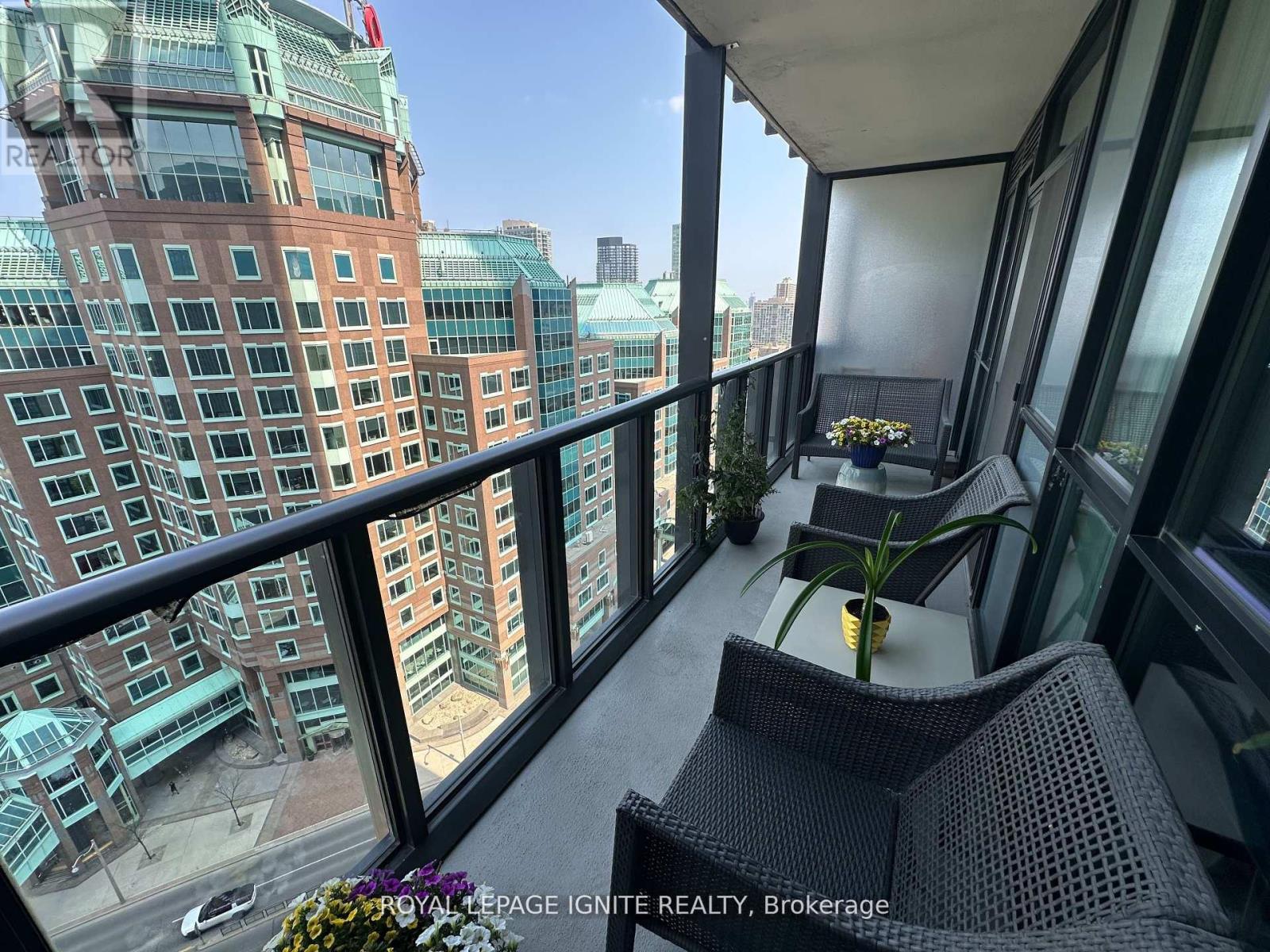 1809 - 110 Charles Street E, Toronto, Ontario  M4Y 1T5 - Photo 43 - C12451640