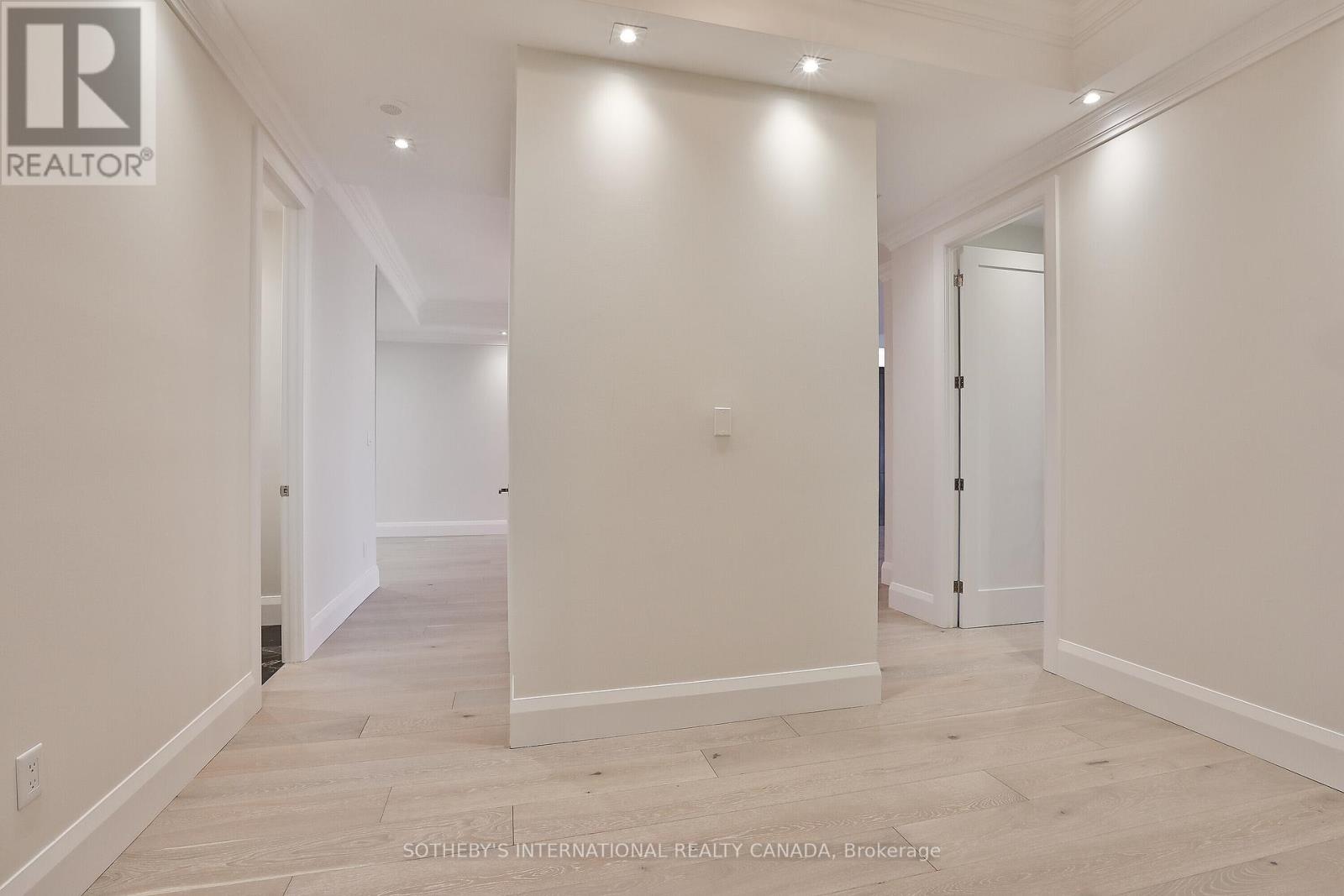 1101 - 99 Avenue Road, Toronto, Ontario  M5R 2G5 - Photo 1 - C12451675