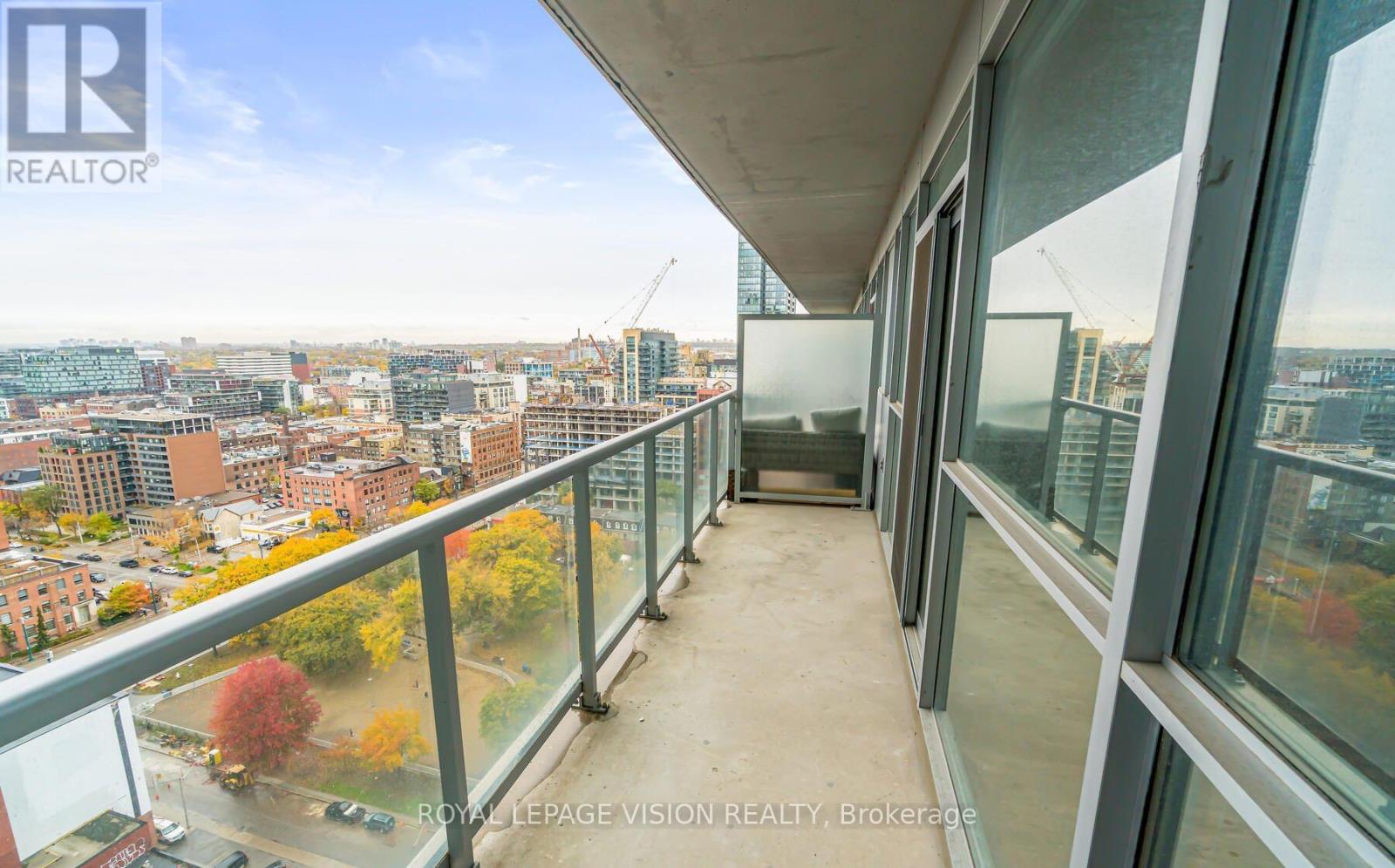 2012 - 352 Front Street W, Toronto, Ontario  M5V 0K3 - Photo 10 - C12451683