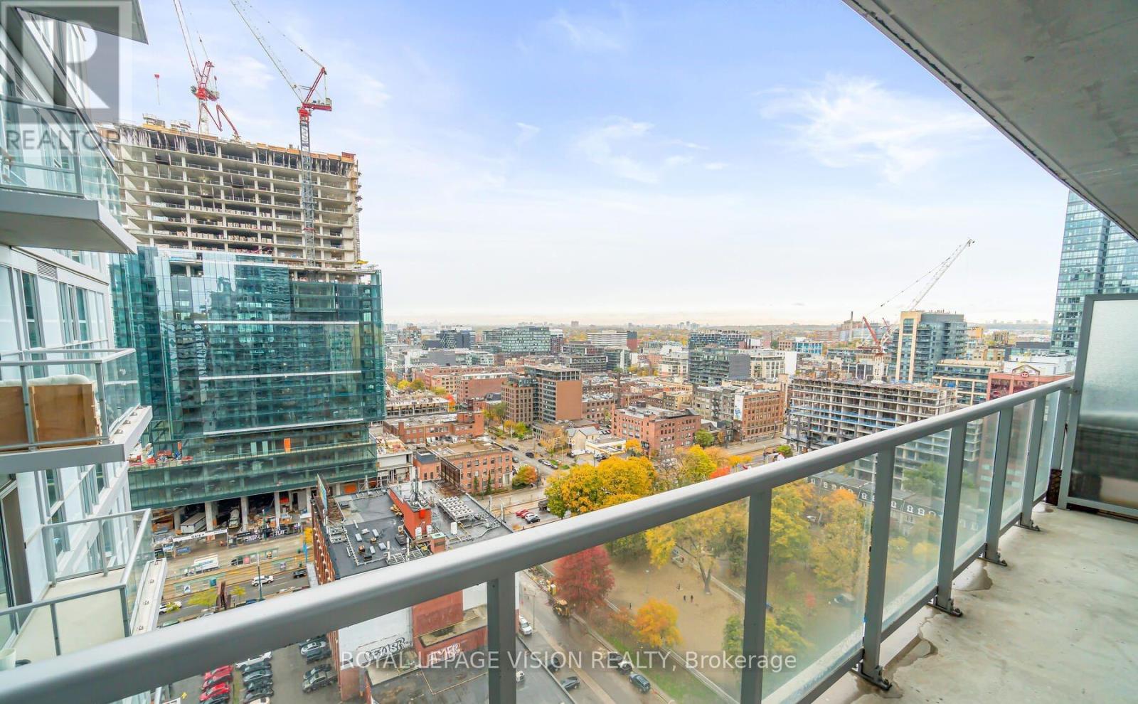 2012 - 352 Front Street W, Toronto, Ontario  M5V 0K3 - Photo 11 - C12451683