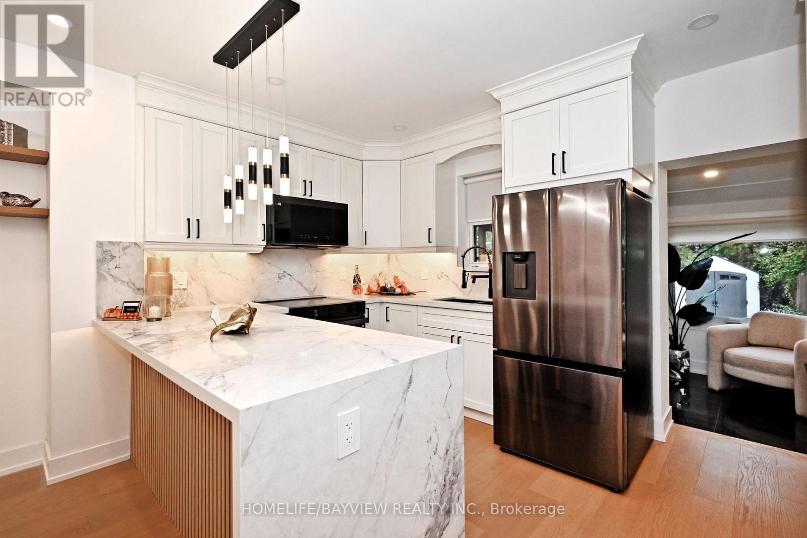 286 Springdale Boulevard, Toronto, Ontario  M4C 2A2 - Photo 15 - E12451551