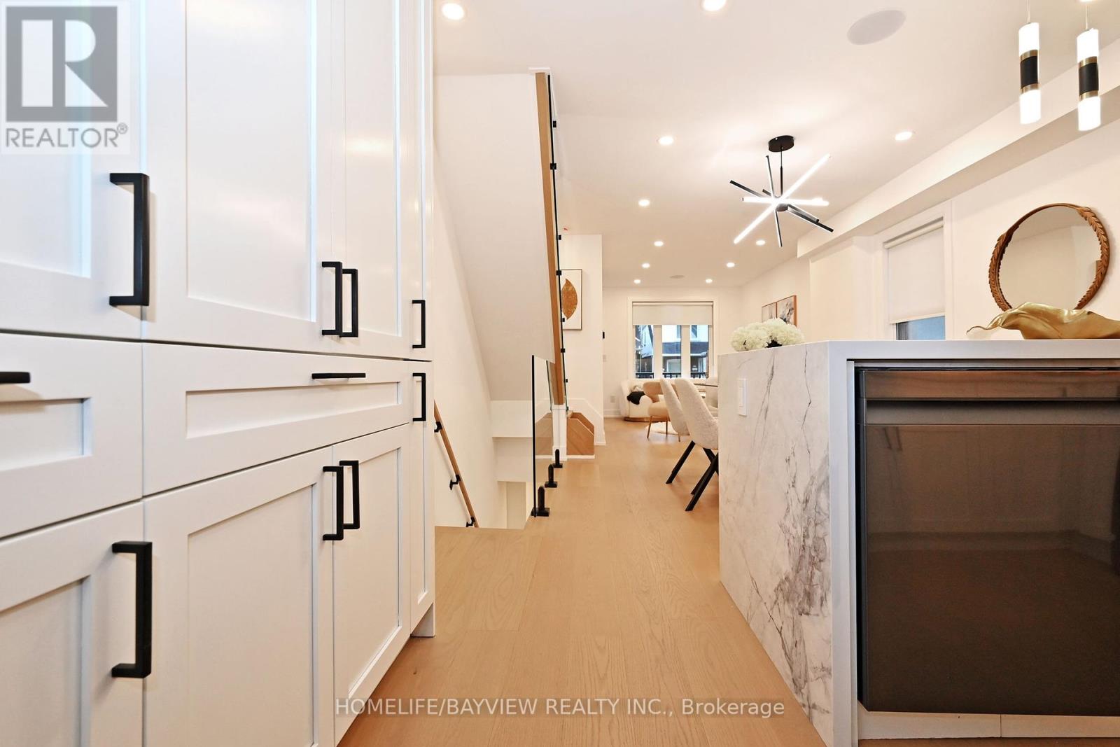 286 Springdale Boulevard, Toronto, Ontario  M4C 2A2 - Photo 20 - E12451551