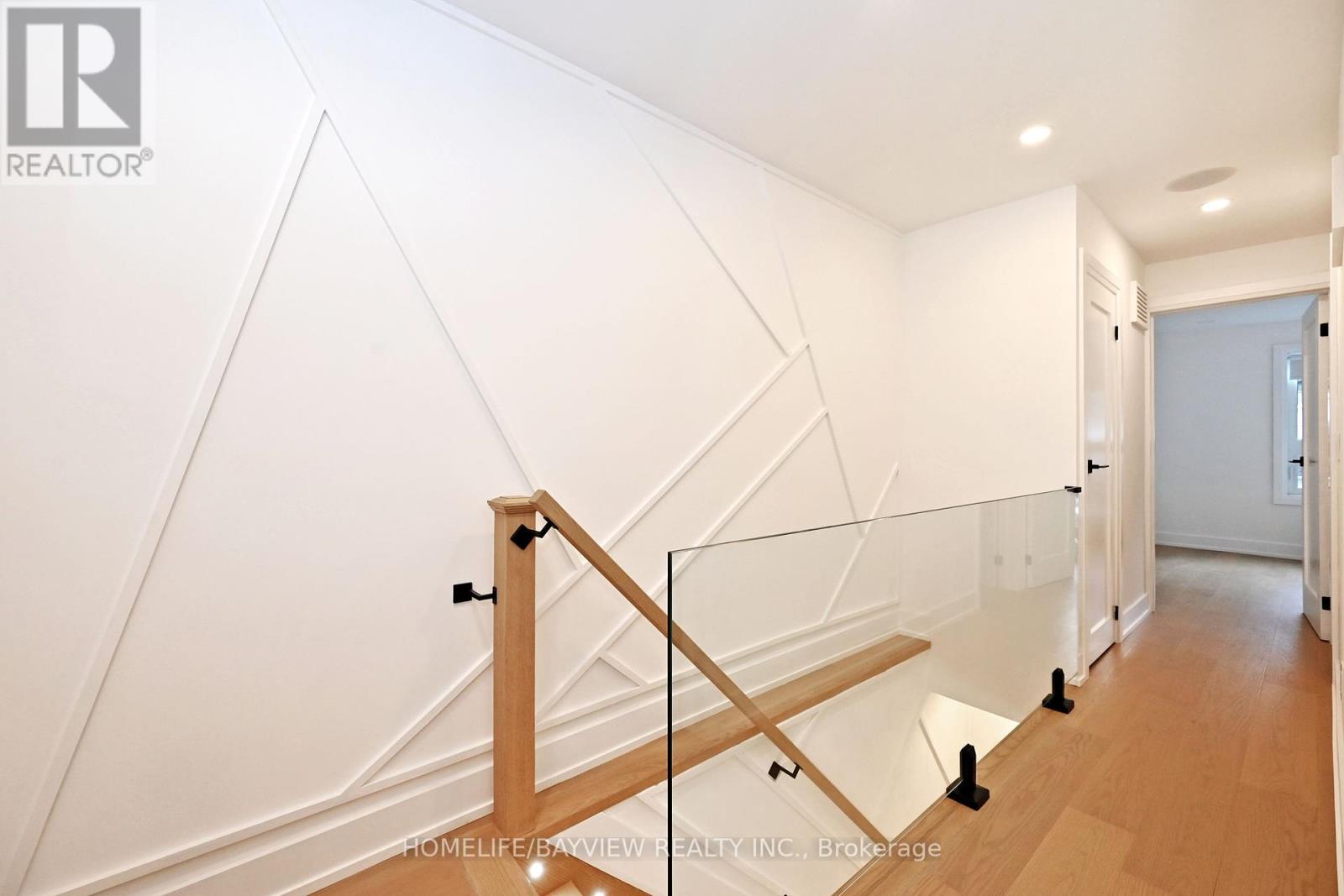 286 Springdale Boulevard, Toronto, Ontario  M4C 2A2 - Photo 27 - E12451551