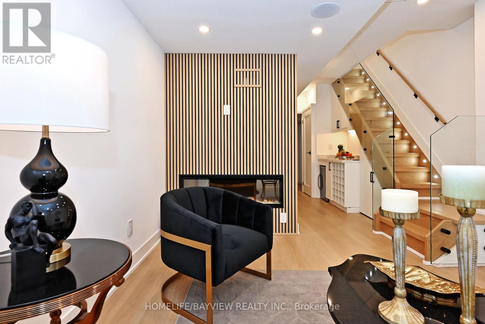286 Springdale Boulevard, Toronto, Ontario  M4C 2A2 - Photo 38 - E12451551